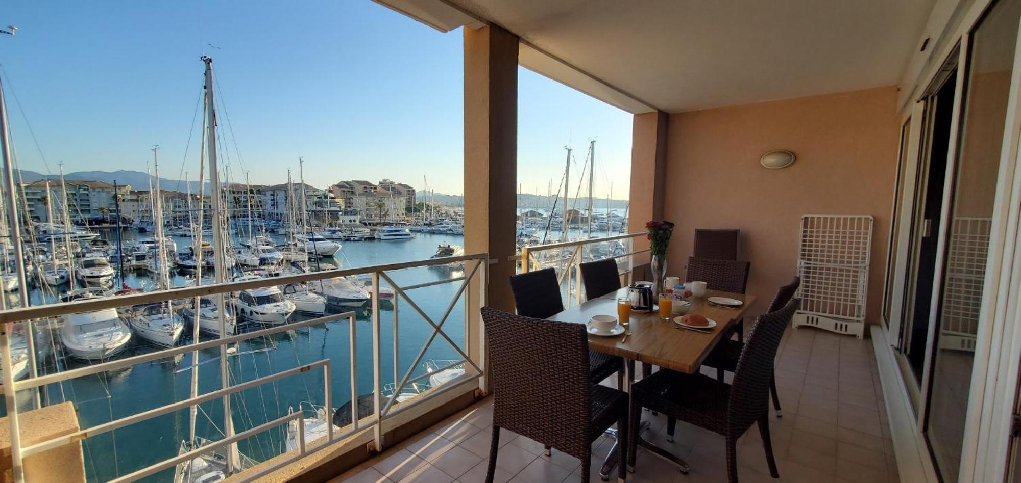 Residence Cap Hermes, Incroyable Vue Sur Le Port, Фрежус Екстер'єр фото
